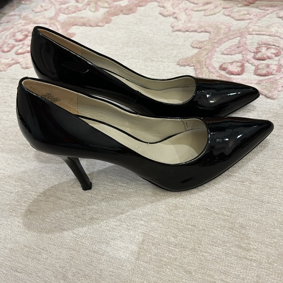 NINE WEST HEELS SIZE 7 - Picture 14 of 16